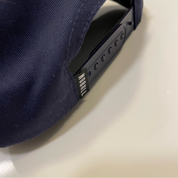 NOBULL Horns Classic Hat Navy Unisex - Picture 4 of 8